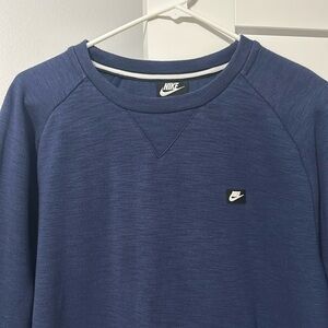Nike Navy Crewneck Large